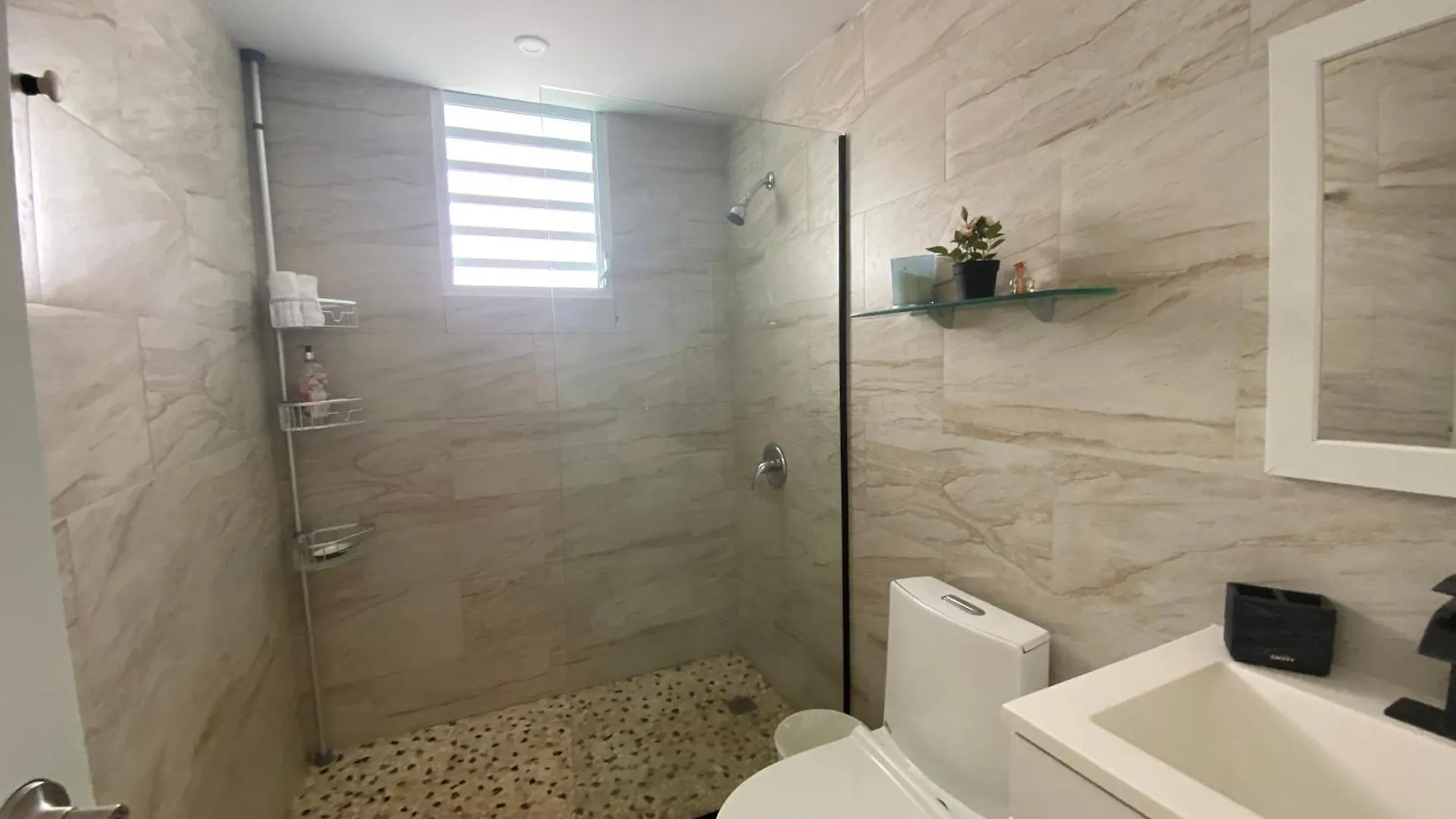 Apartment Sleek 3-Bdr Oasis Villa Iris Luquillo Puerto Rico